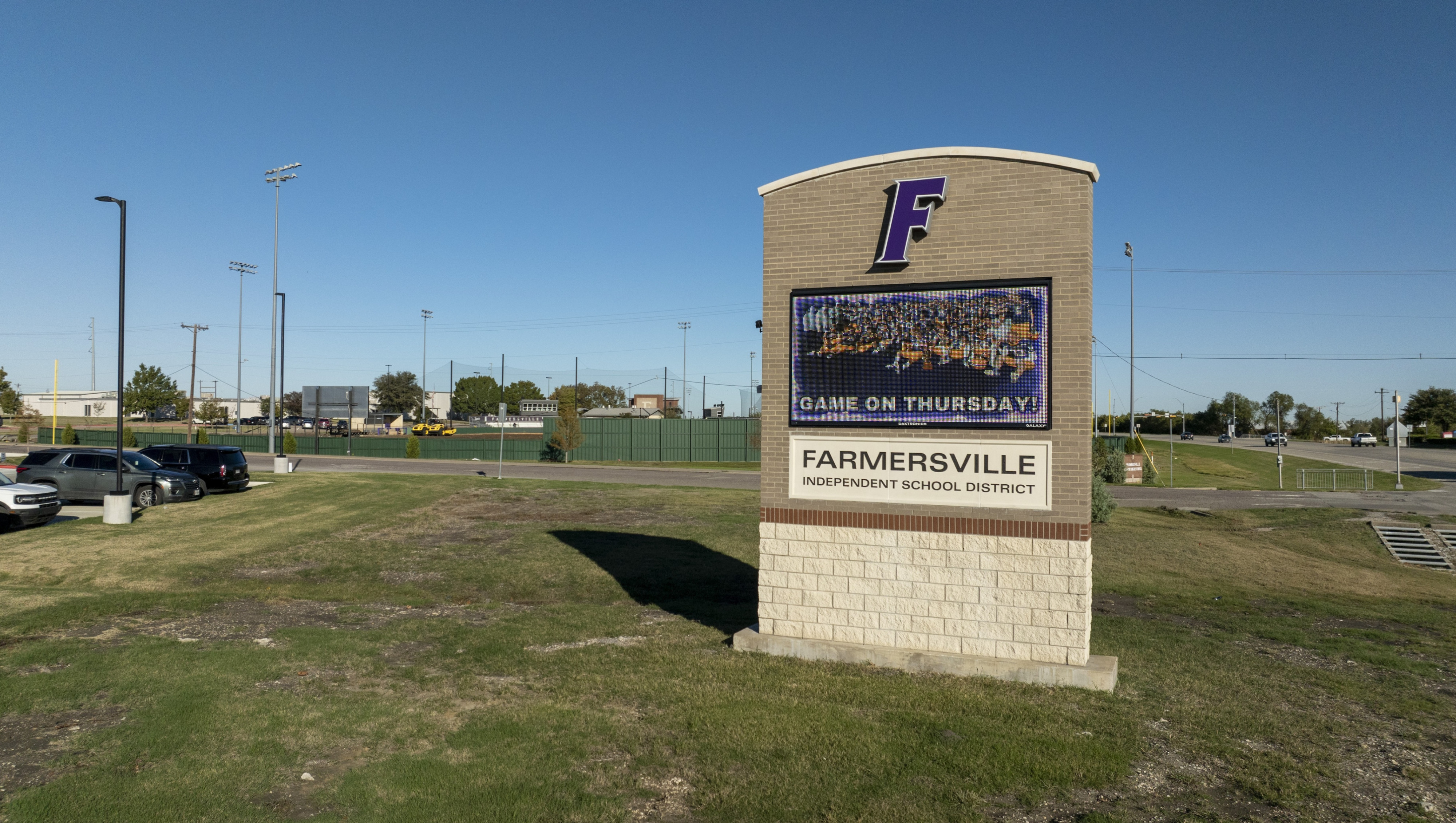 Farmersville ISD outdoor sign