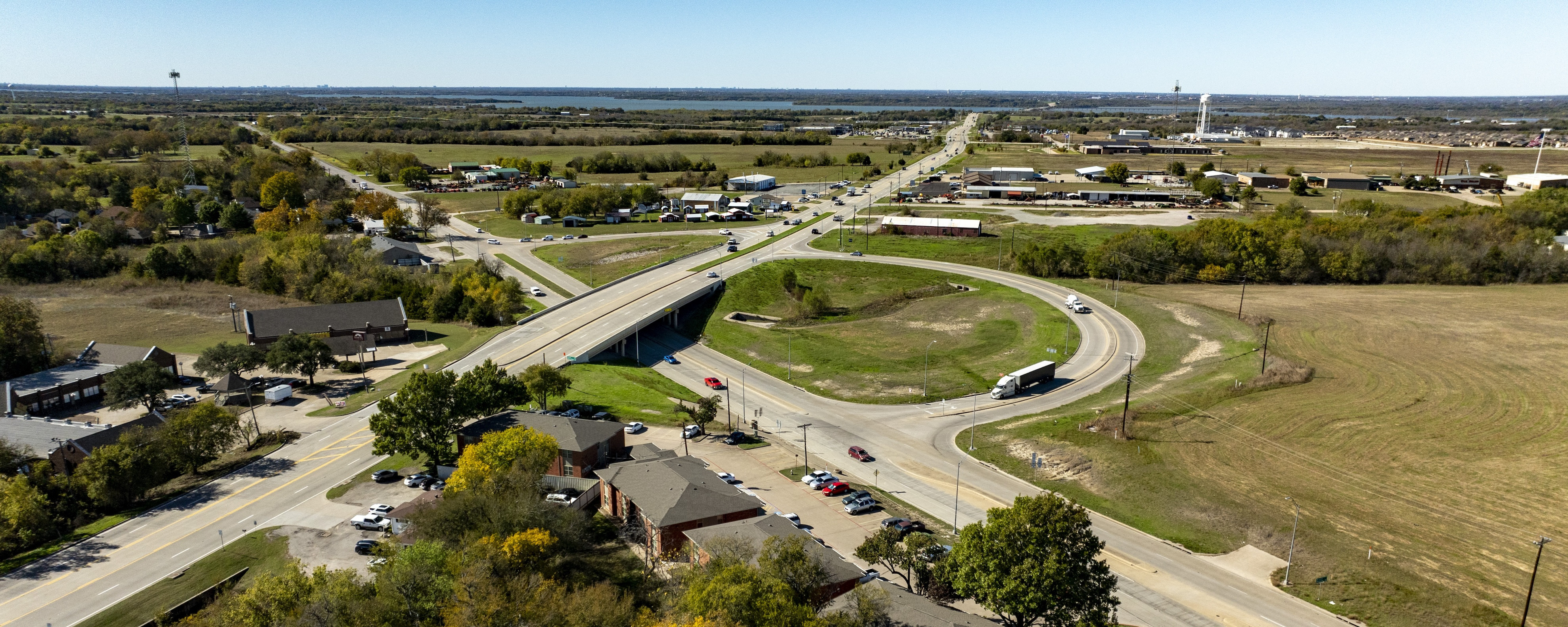 aerial view of a highway overpass in Farmersville